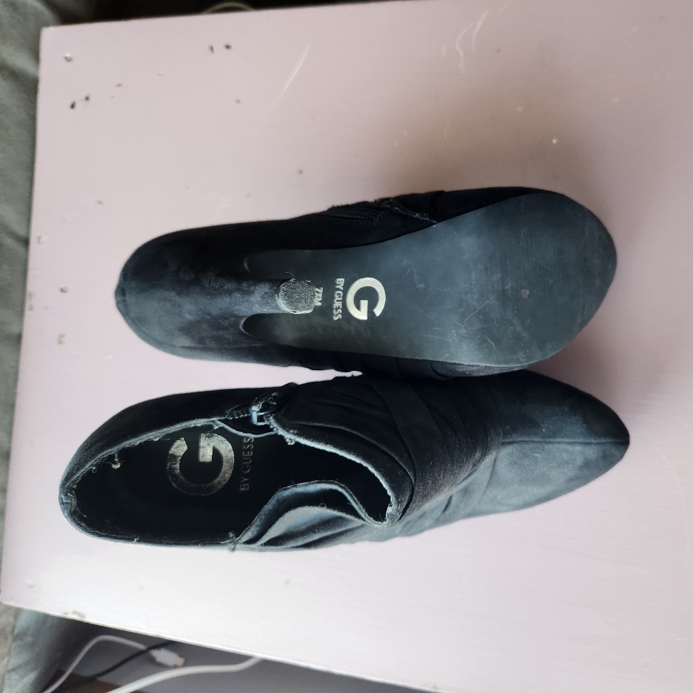 Grey By Guess booties